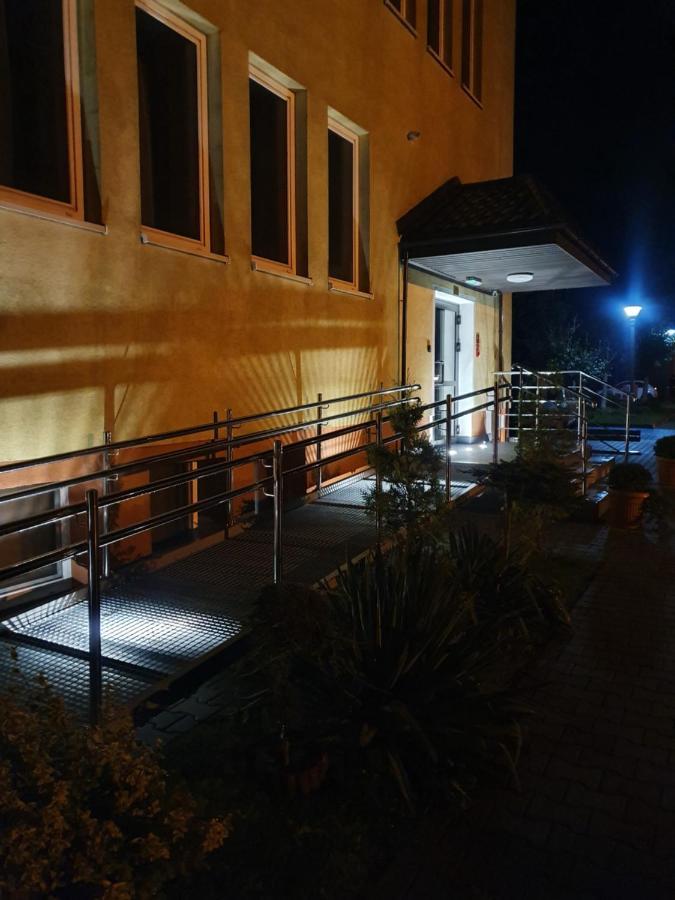 Lux Resort Kraśnik Extérieur photo