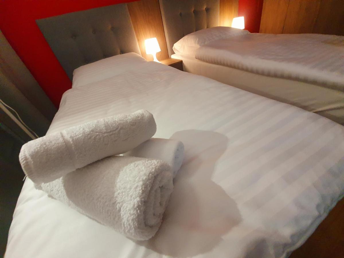 Lux Resort Kraśnik Extérieur photo